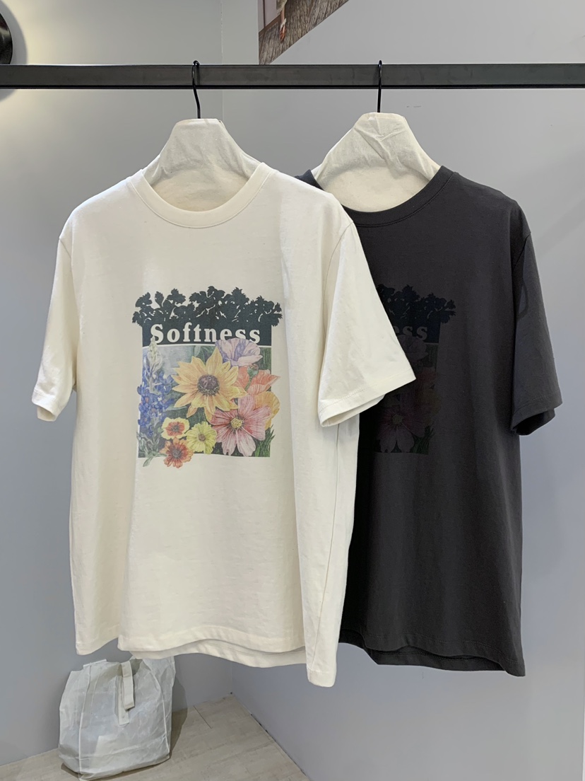 SOFTNESS韓國直郵實拍女士新品熱賣26春夏推薦人氣時尚T恤Softness/CosmicT恤