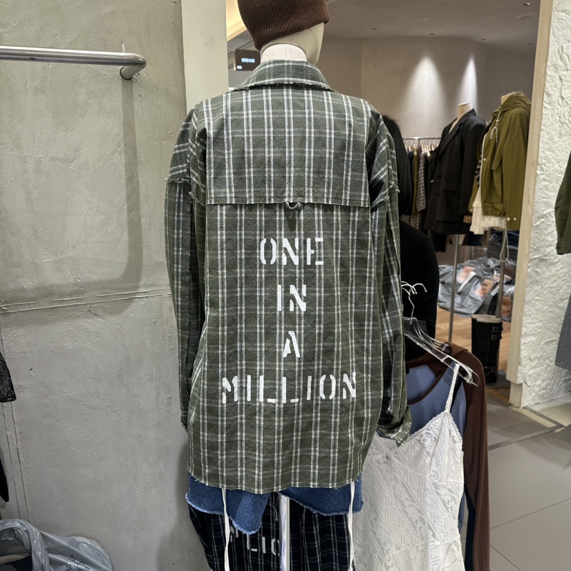 AMOUR韓國代購女士新品時尚職業26春夏休閑襯衫蕾絲衫格紋AMOUR襯衫/蕾絲衫