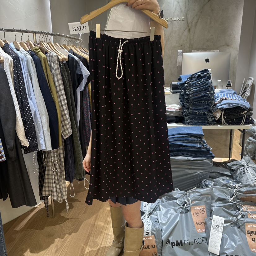 URBANE-P韓國代購女裝新款26春夏人氣休閑時尚職業推薦長裙URBANE-P長裙圖色3