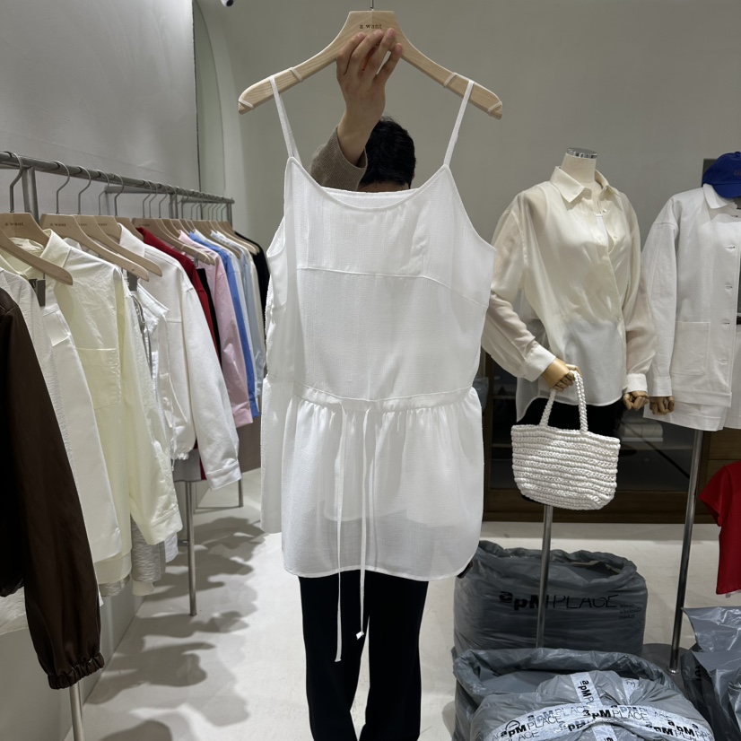 A WANT韓國代購女士新品推薦人氣熱賣時尚休閑職業吊帶背心A WANT吊帶/背心圖色1
