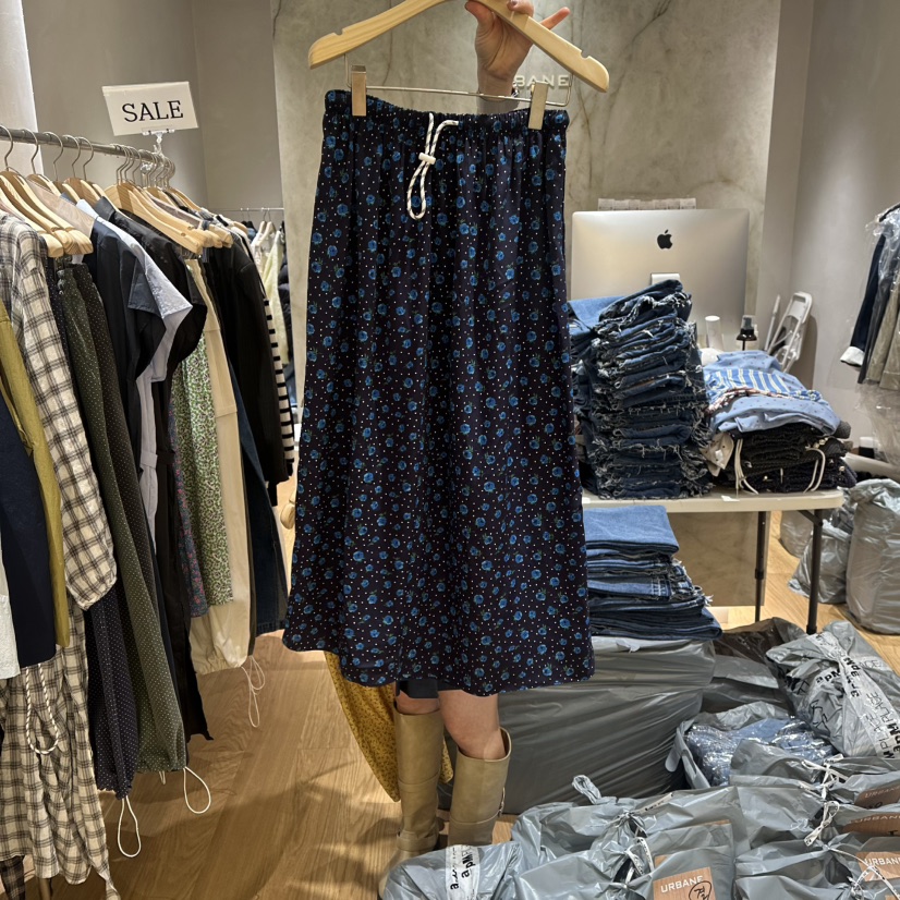 URBANE-P韓國直郵實拍女士新品休閑人氣推薦職業熱賣長裙URBANE-P長裙圖色4