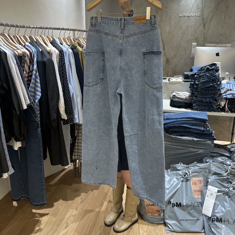 URBANE-P韓國直郵實拍女裝新品人氣時尚職業推薦熱賣牛仔褲URBANE-P牛仔褲