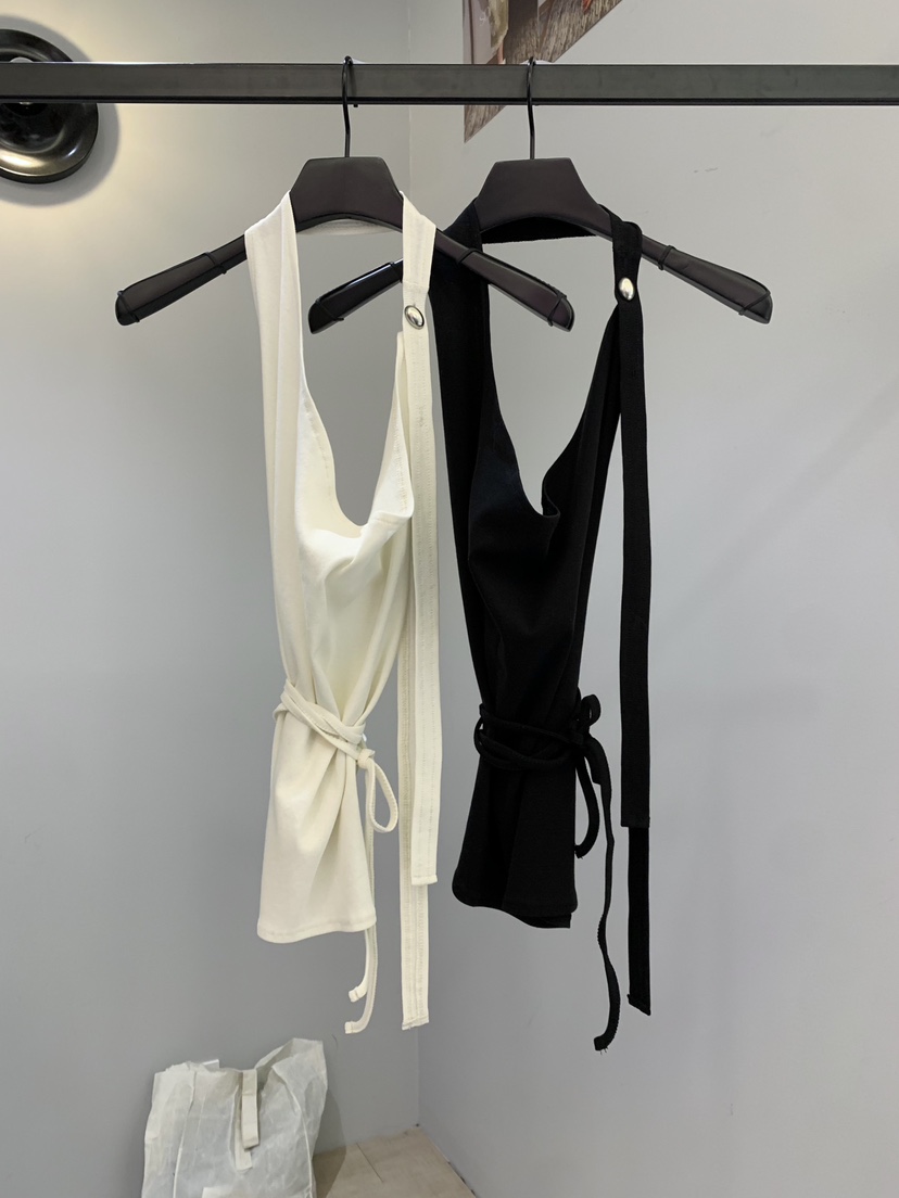 SOFTNESS韓國東大門直郵女士新品職業熱賣推薦26春夏吊帶背心Softness/Cosmic吊帶/背心