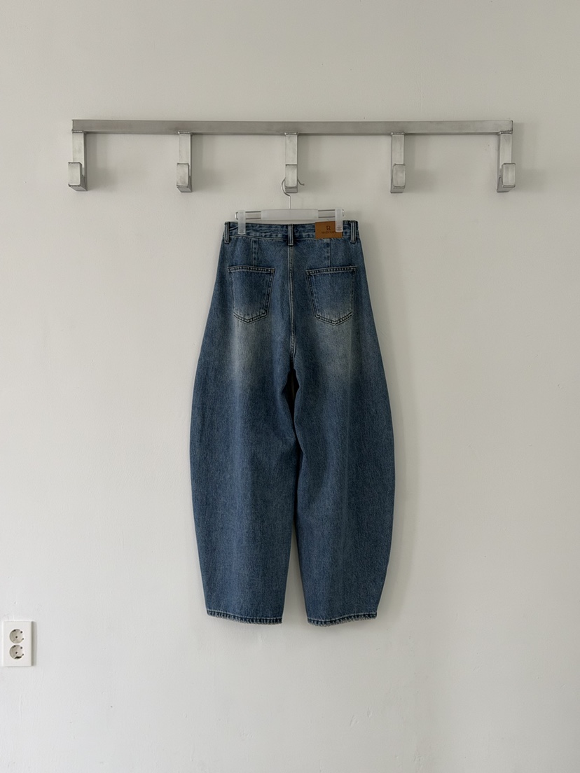 RIVER RAIN東大門實拍女士新款熱賣推薦26春夏職業牛仔褲RIVER RAIN牛仔褲