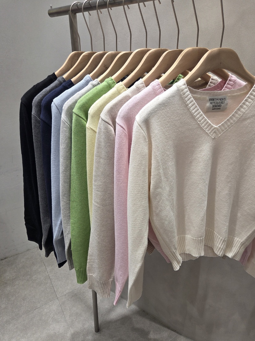 EVERCOMMERCE METICULOUSLY DESIGNED東大門代購女裝新款26春夏針織衫EVERCOMMERCE METICULOUSLY DESIGNED針織衫