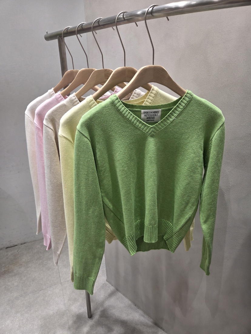 EVERCOMMERCE METICULOUSLY DESIGNED東大門代購女裝新款26春夏針織衫EVERCOMMERCE METICULOUSLY DESIGNED針織衫