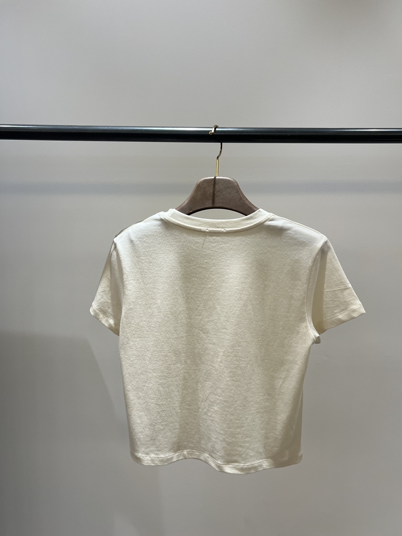 HUE/ERIA東大門實拍女士新款熱賣真品時尚26春夏人氣T恤HUE/ERIAT恤