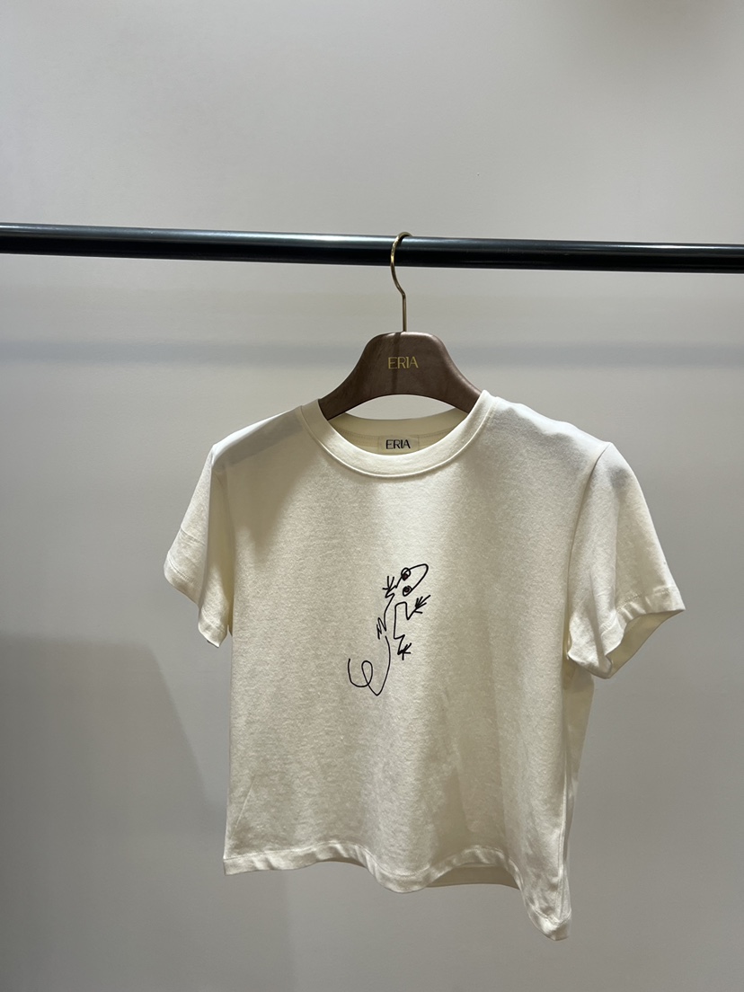 HUE/ERIA東大門實拍女士新款熱賣真品時尚26春夏人氣T恤HUE/ERIAT恤圖色1