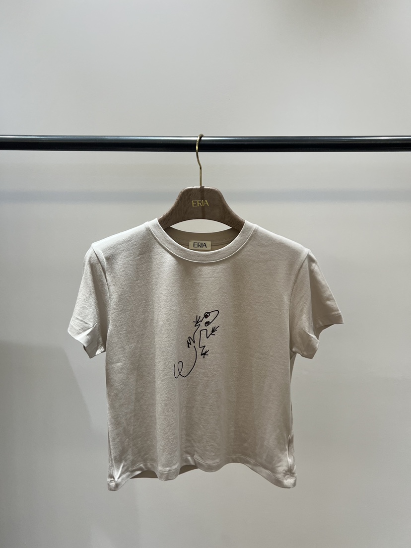 HUE/ERIA東大門實拍女士新款熱賣真品時尚26春夏人氣T恤HUE/ERIAT恤圖色2