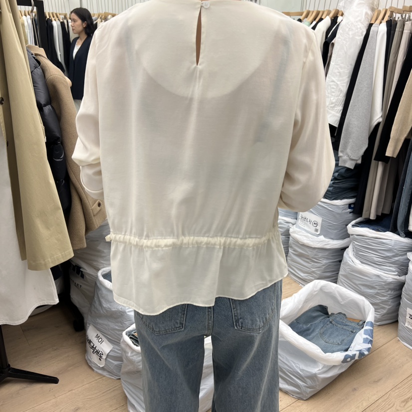 MOI-A東大門直郵女士新款休閑推薦熱賣26春夏襯衫蕾絲衫MOI-A襯衫/蕾絲衫