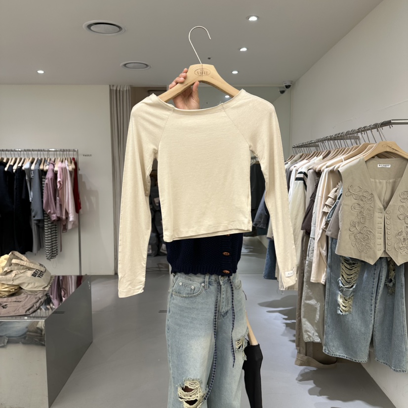 VAULT東大門實拍女裝新款職業時尚真品26春夏推薦長袖T恤VAULT長袖T恤圖色2