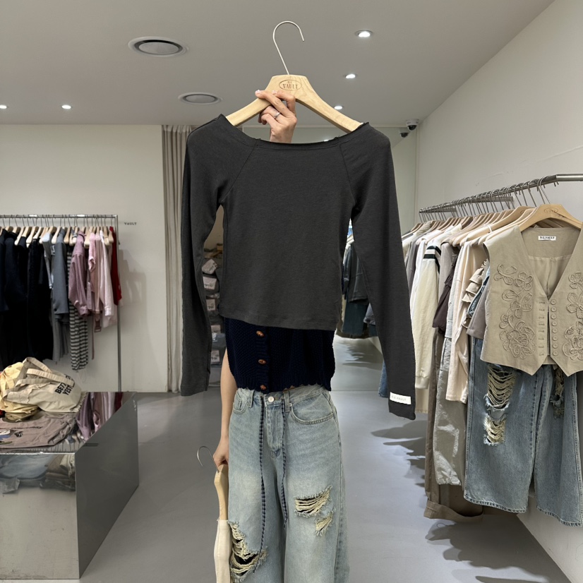 VAULT東大門實拍女裝新款職業時尚真品26春夏推薦長袖T恤VAULT長袖T恤圖色3