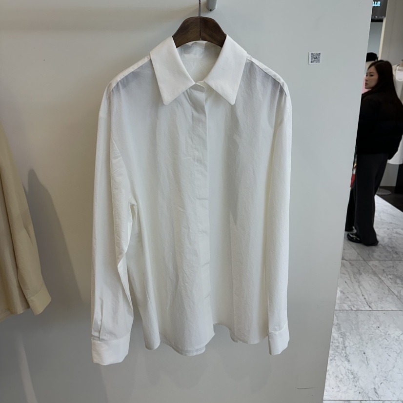 AGO東大門直郵女裝新品推薦熱賣時尚26春夏襯衫蕾絲衫褶皺AGO襯衫/蕾絲衫圖色2