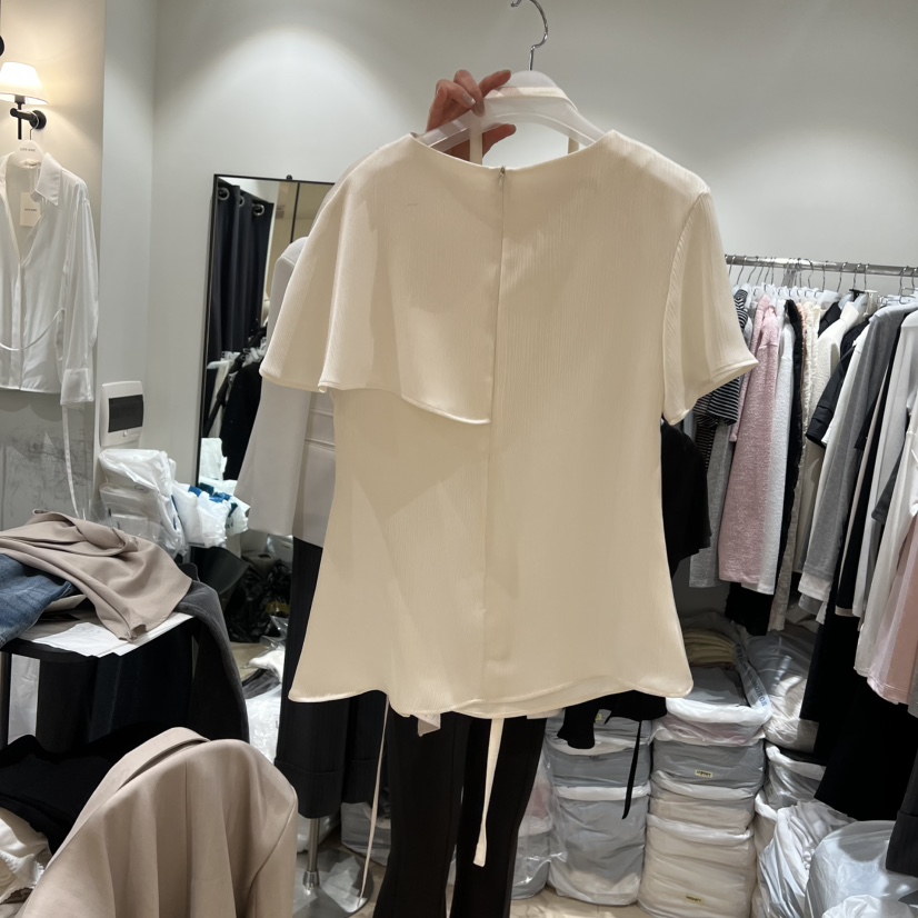 LOVE SOME東大門直郵女裝新款26春夏襯衫蕾絲衫褶皺緞面LOVE SOME襯衫/蕾絲衫