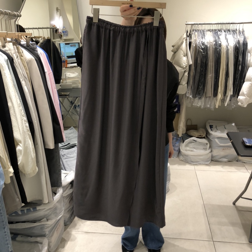 NAVYBURST東大門直郵女裝新品推薦26春夏熱賣人氣職業長裙NAVY BURST長裙圖色2