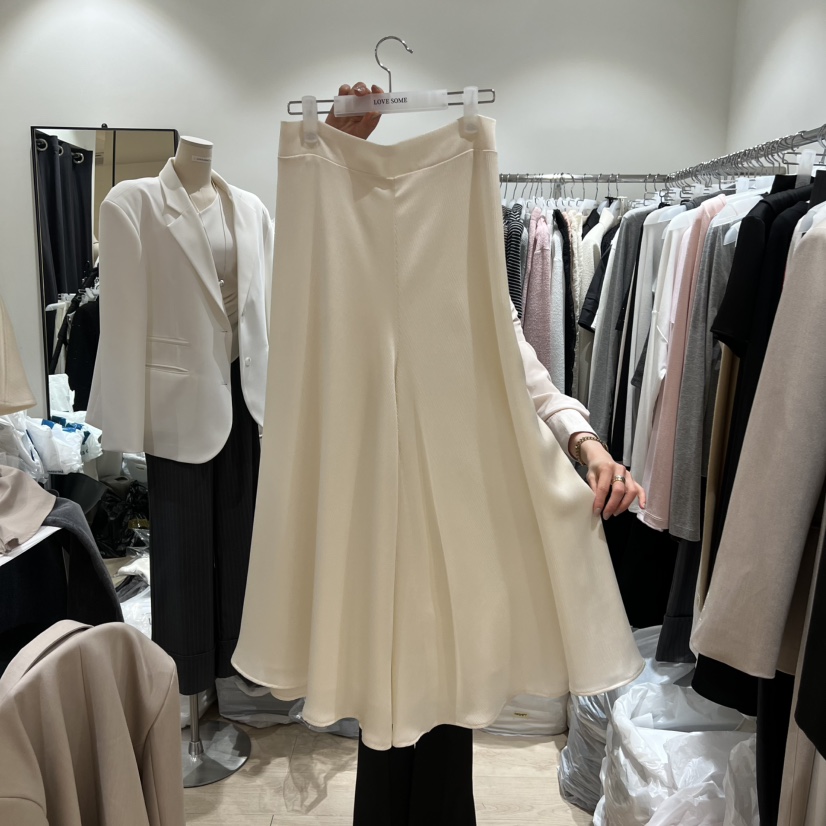 LOVE SOME東大門代購女裝新款真品職業26春夏時尚裙褲緞面LOVE SOME裙褲圖色1