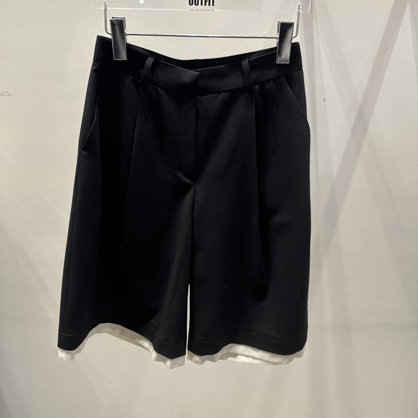 OUTFIT韓國代購女士新品職業26春夏人氣推薦熱賣時尚短褲OUTFIT短褲圖色1