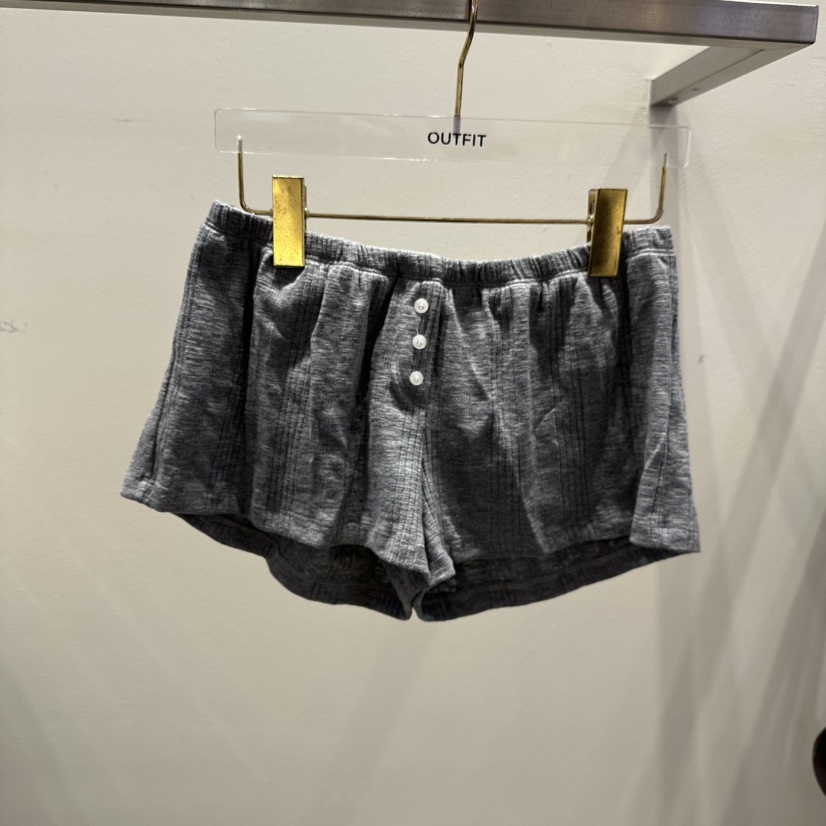 OUTFIT東大門實拍女裝新款人氣推薦休閑真品職業26春夏短褲OUTFIT短褲圖色1