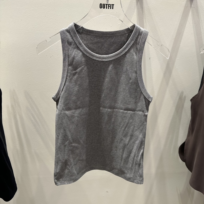 OUTFIT韓國直郵女裝新品熱賣人氣推薦職業26春夏吊帶背心OUTFIT吊帶/背心圖色3