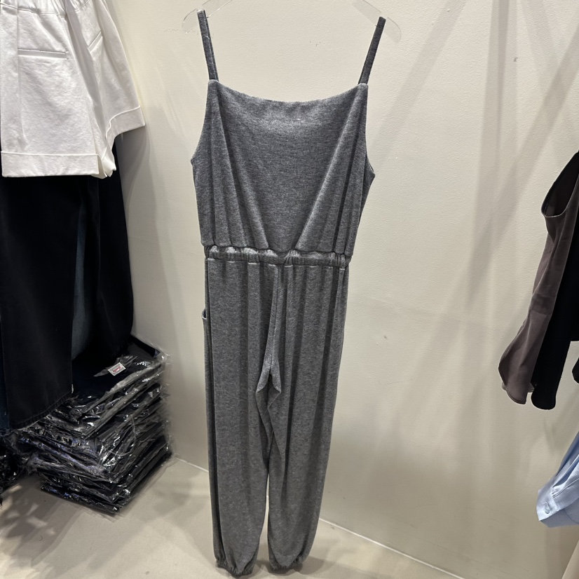 OUTFIT韓國直郵女士新款時尚人氣休閑26春夏真品連體褲套裝OUTFIT連體褲