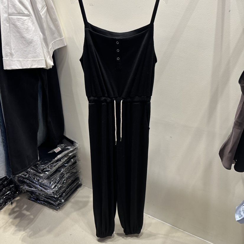 OUTFIT韓國直郵女士新款時尚人氣休閑26春夏真品連體褲套裝OUTFIT連體褲圖色2