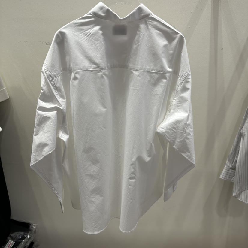 OUTFIT東大門實拍女士新品職業休閑熱賣26春夏襯衫蕾絲衫OUTFIT襯衫/蕾絲衫