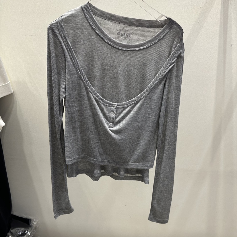 OUTFIT東大門代購女士新品26春夏休閑真品熱賣長袖T恤假兩件OUTFIT長袖T恤圖色2