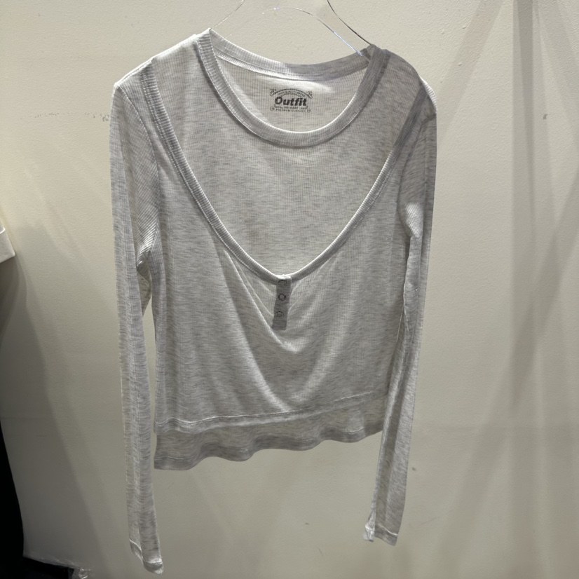 OUTFIT東大門代購女士新品26春夏休閑真品熱賣長袖T恤假兩件OUTFIT長袖T恤圖色3