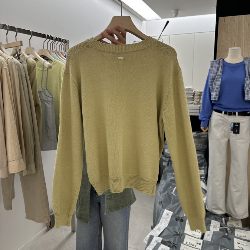 WRITTEN BY東大門直郵女裝新款人氣職業推薦26春夏休閑毛衣WRITTEN BY毛衣