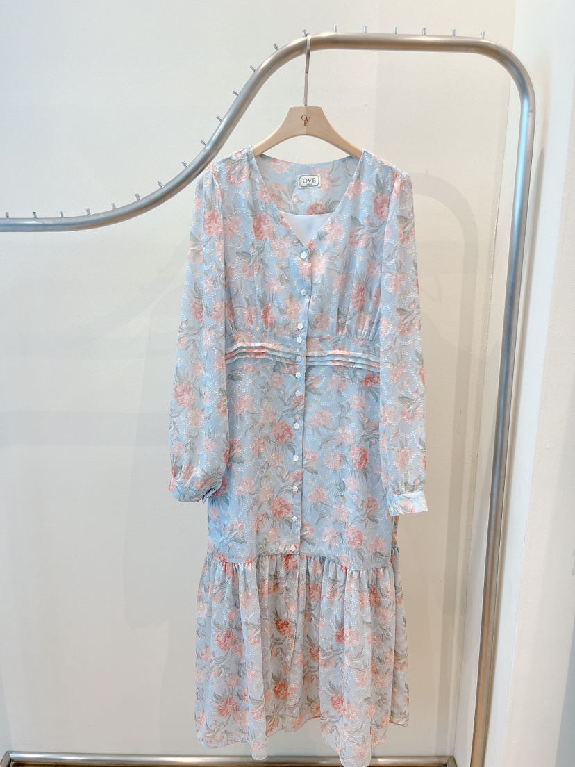 OVE東大門實拍女士新款熱賣休閑人氣26春夏真品時尚連衣裙OVE連衣裙圖色3