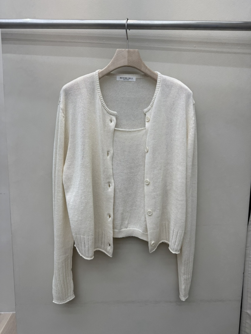 NOTHING韓國東大門代購女裝新款人氣26春夏職業熱賣套裝開衫NOTHING套裝圖色2