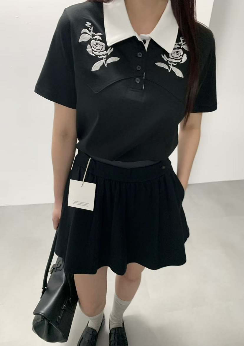 J CRANE-A韓國直郵女士新款26春夏時尚休閑熱賣T恤刺繡J CRANET恤