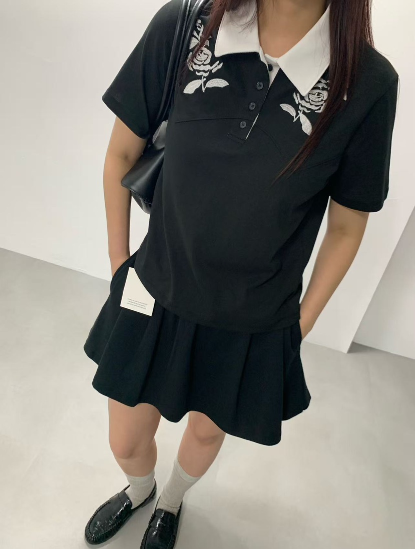 J CRANE-A韓國直郵女士新款26春夏時尚休閑熱賣T恤刺繡J CRANET恤