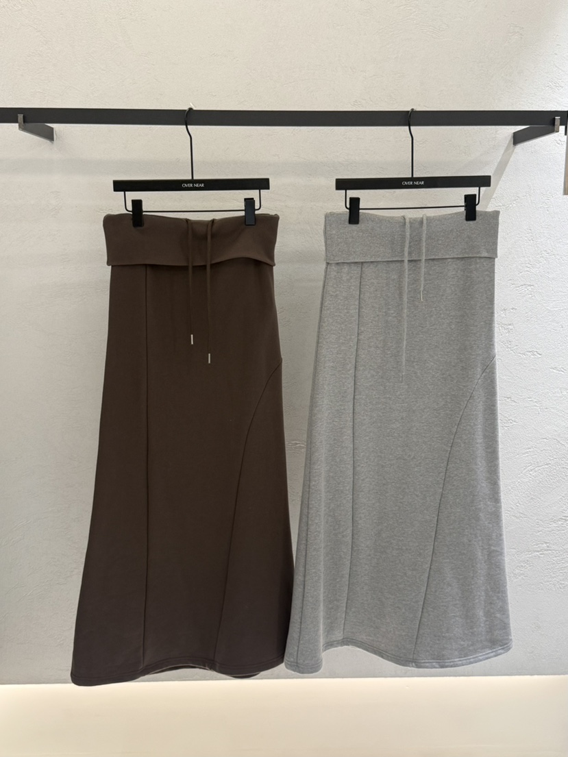 OVER NEAR韓國直郵女士新品熱賣26春夏時尚休閑推薦長裙OVER NEAR長裙