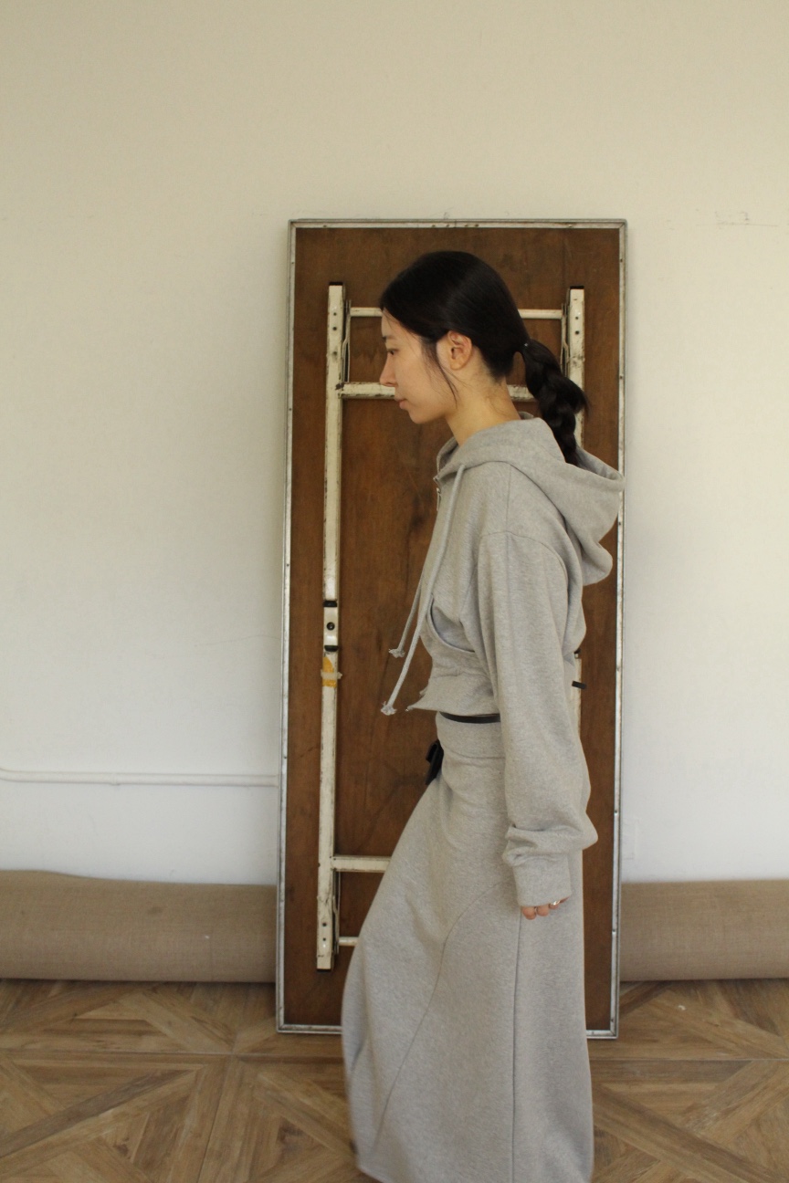 OVER NEAR韓國直郵女士新品熱賣26春夏時尚休閑推薦長裙OVER NEAR長裙