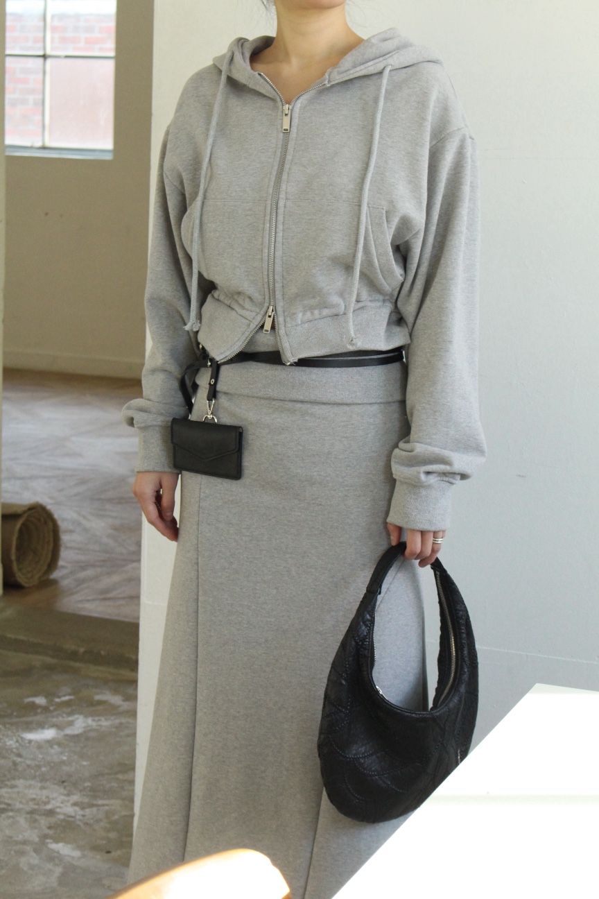 OVER NEAR韓國直郵女士新品熱賣26春夏時尚休閑推薦長裙OVER NEAR長裙