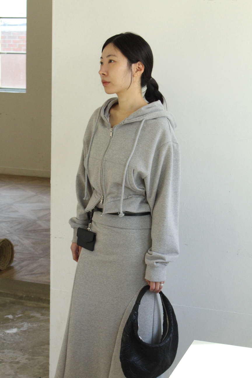 OVER NEAR韓國直郵女士新品熱賣26春夏時尚休閑推薦長裙OVER NEAR長裙