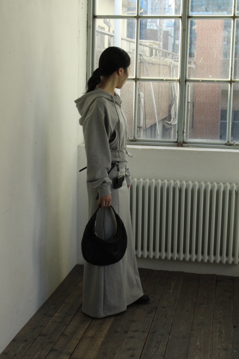 OVER NEAR韓國直郵女士新品熱賣26春夏時尚休閑推薦長裙OVER NEAR長裙