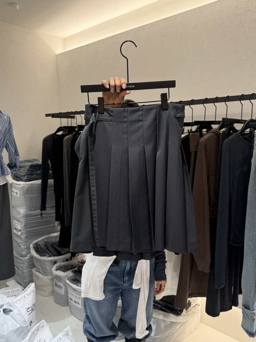 OVER NEAR韓國代購女裝新款人氣熱賣半身裙中短裙不含褲子OVER NEAR半身裙/中短裙圖色2