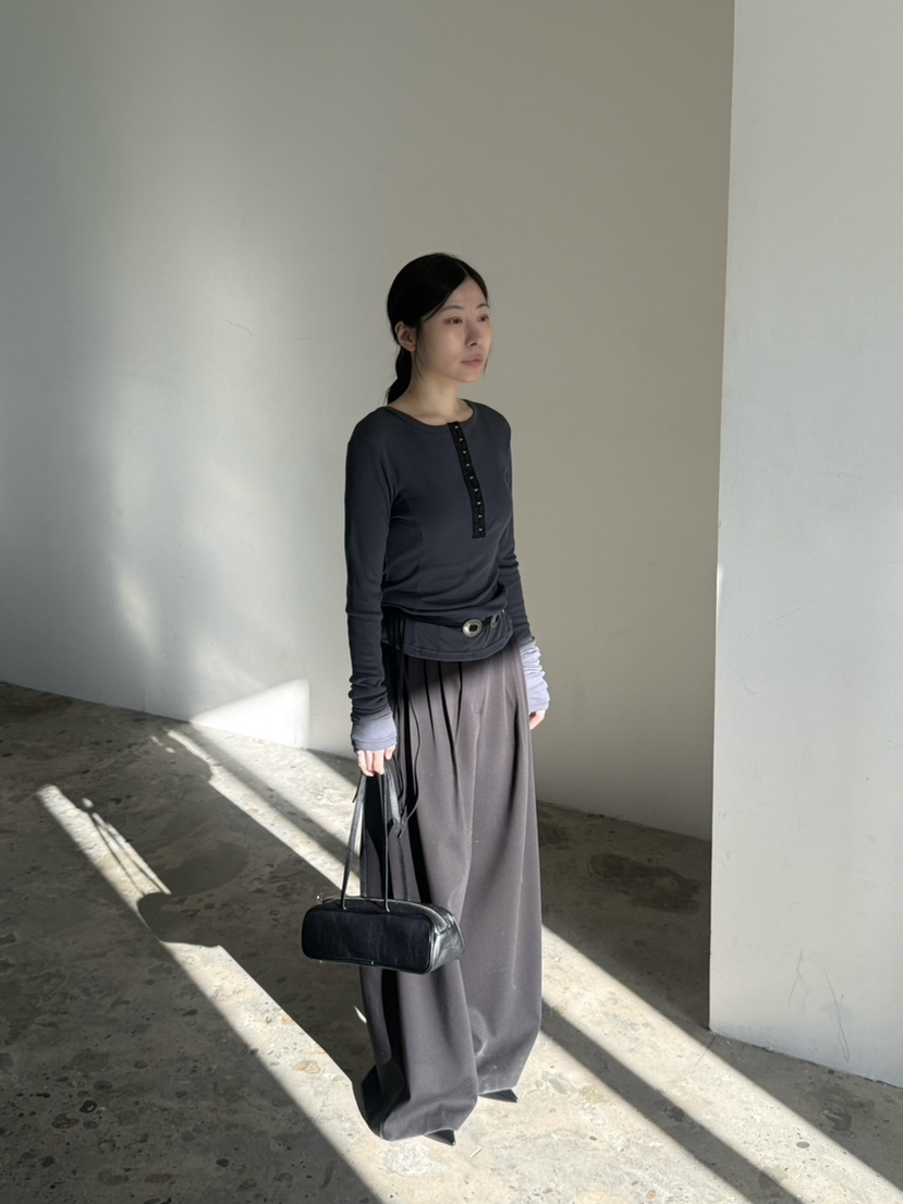 OVER NEAR韓國直郵女士新款26春夏時尚休閑人氣職業長袖T恤OVER NEAR長袖T恤