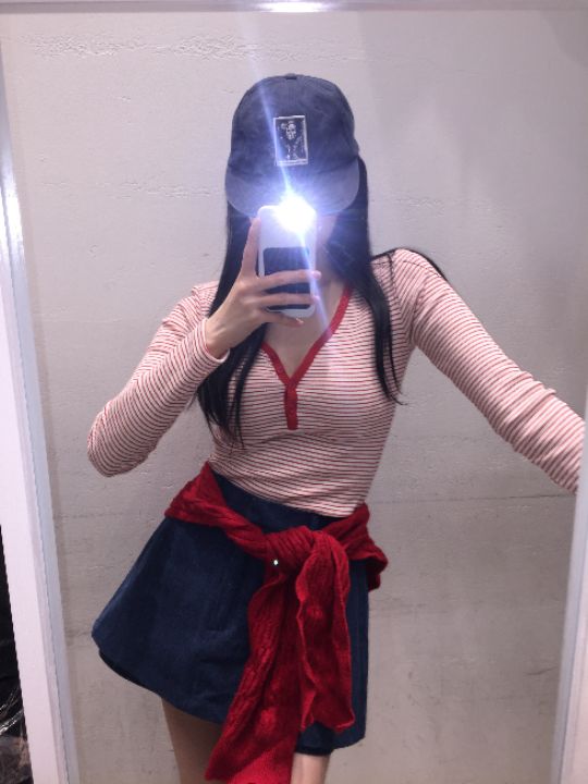 mars韓國直郵實拍女裝新品休閑熱賣推薦時尚職業人氣長袖T恤mars長袖T恤