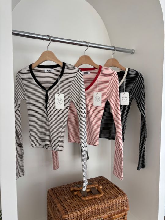 mars韓國直郵實拍女裝新品休閑熱賣推薦時尚職業人氣長袖T恤mars長袖T恤