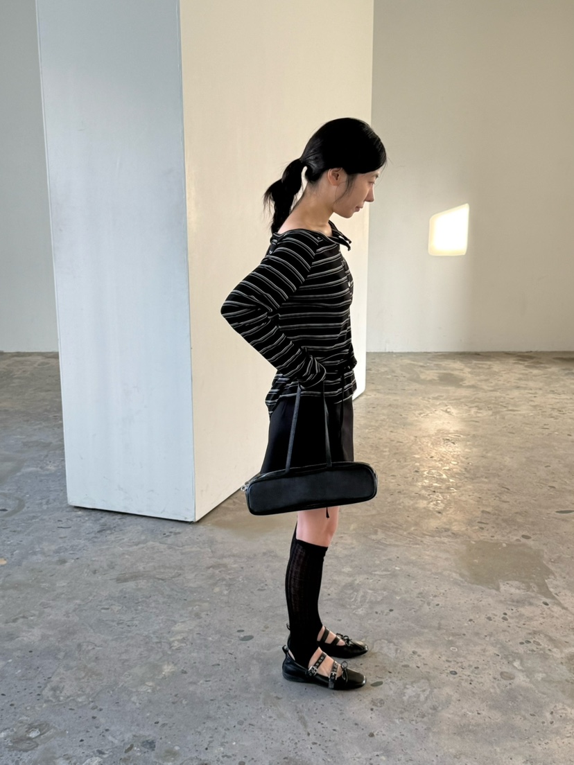 OVER NEAR韓國東大門直郵女士新品26春夏熱賣職業長袖T恤OVER NEAR長袖T恤