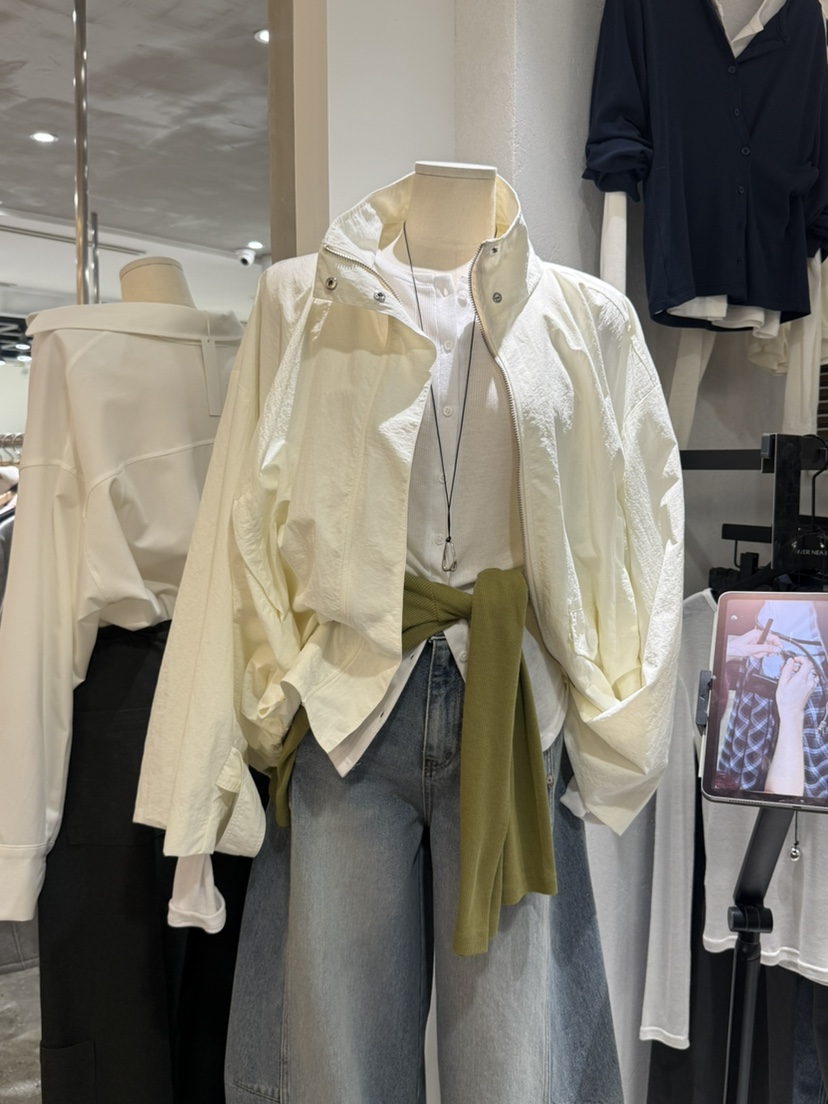 OVER NEAR韓國代購女裝新品時尚26春夏人氣推薦職業夾克OVER NEAR夾克圖色1