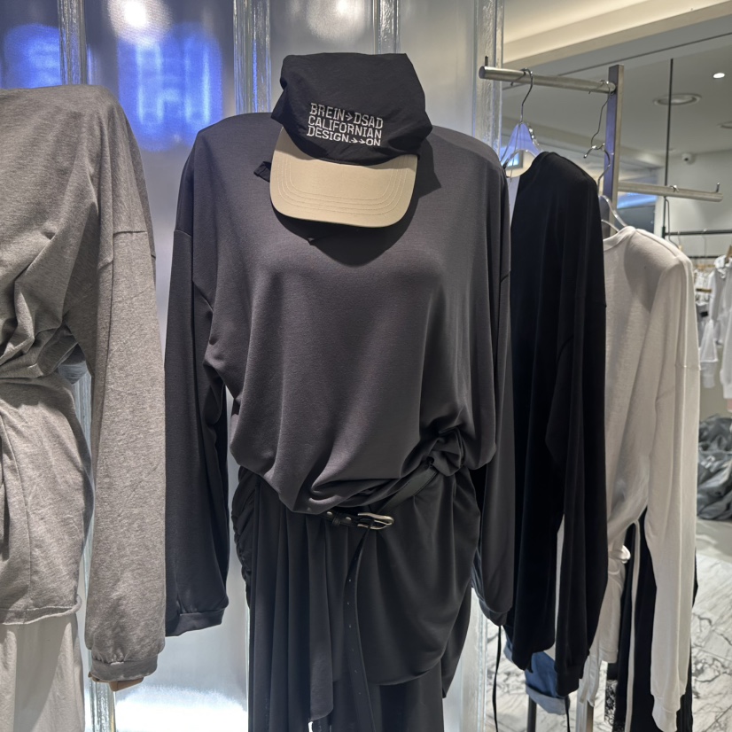 HERTZ-P韓國直郵實拍女士新品推薦休閑熱賣26春夏長袖T恤褶皺HERTZ-P長袖T恤圖色3墨色