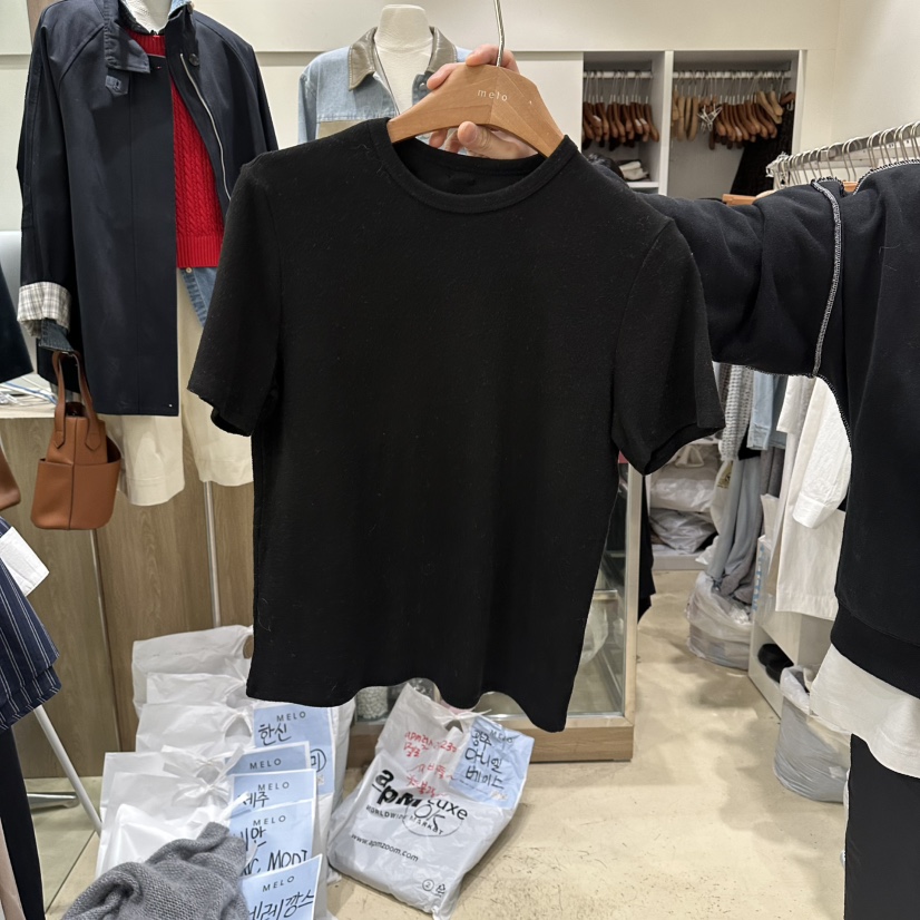 MELO韓國直郵女裝新品熱賣時尚人氣職業26春夏休閑推薦T恤MELOT恤圖色4