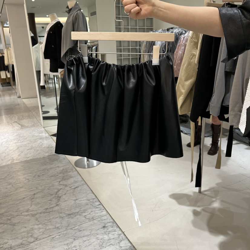 BES韓國東大門直郵女裝新款職業人氣26春夏休閑推薦時尚裙褲BES SEOUL裙褲