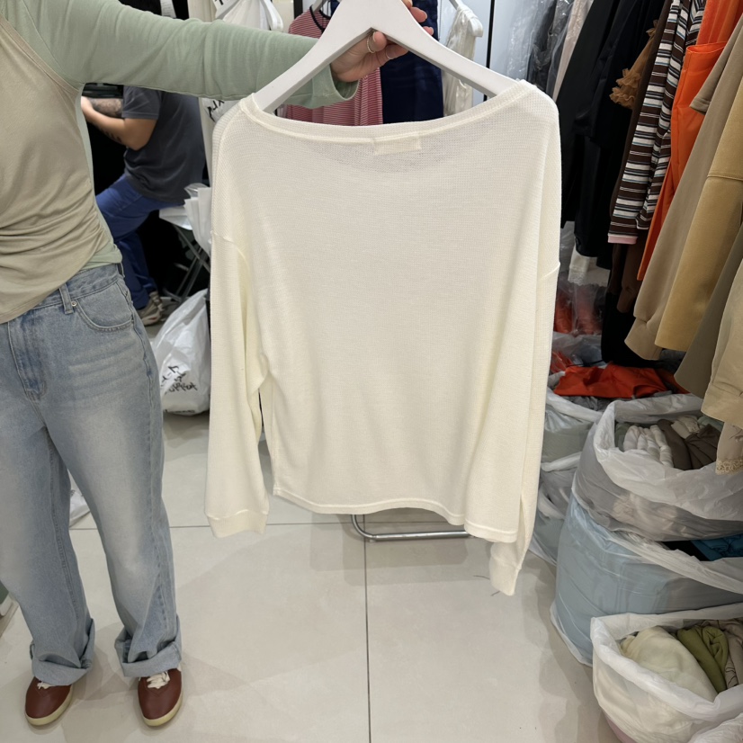 EGG IS韓國直郵實拍女裝新款職業推薦熱賣人氣休閑長袖T恤EGG IS長袖T恤