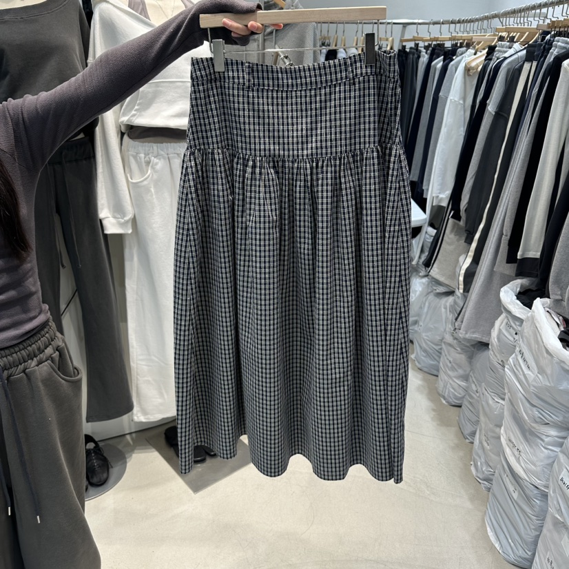 W.FATAL韓國代購女裝新款休閑熱賣26春夏人氣推薦時尚長裙W.FATAL長裙