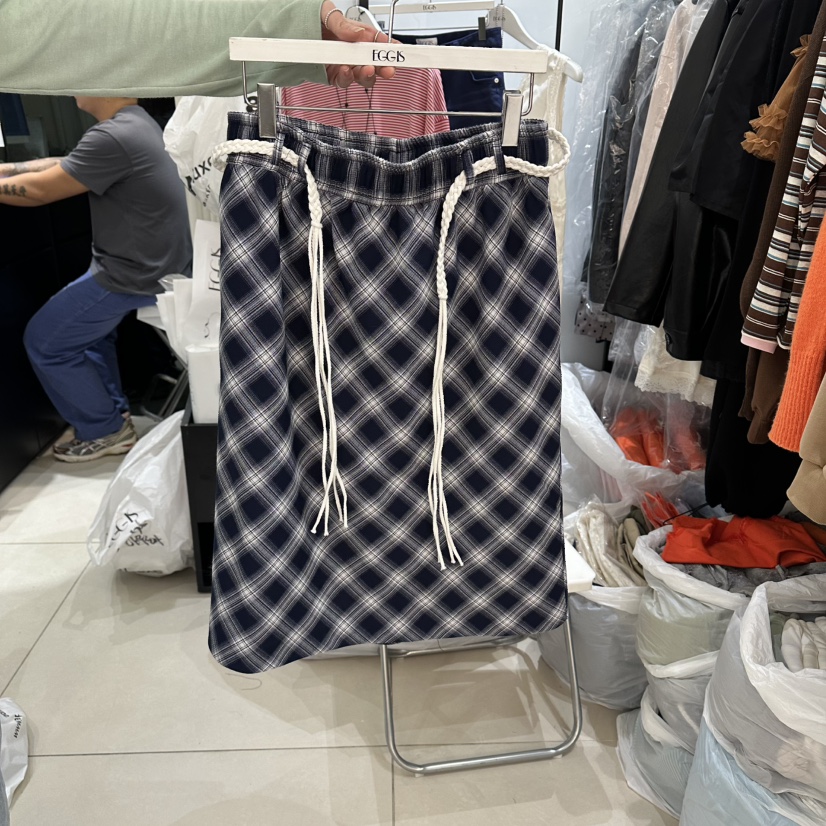 EGG IS韓國東大門代購女裝新款職業時尚休閑半身裙中短裙EGG IS半身裙/中短裙圖色2